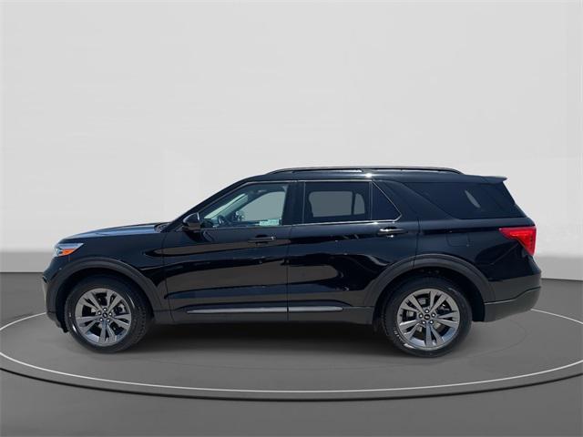 used 2022 Ford Explorer car, priced at $25,500