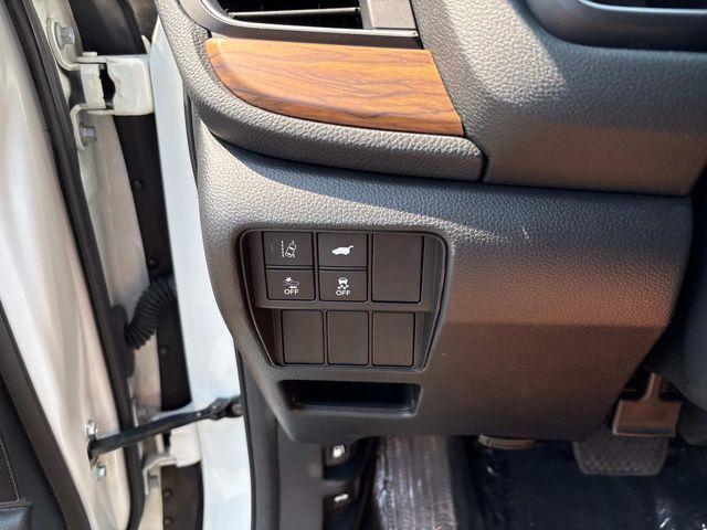 used 2018 Honda CR-V car, priced at $22,800