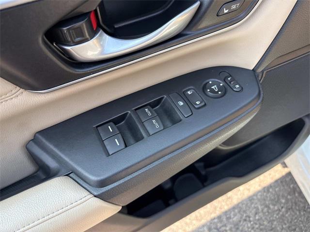 used 2018 Honda CR-V car, priced at $23,900