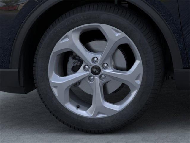 new 2025 Ford Escape car, priced at $32,980
