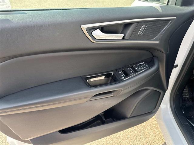 used 2020 Ford Edge car, priced at $14,900