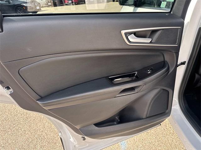 used 2020 Ford Edge car, priced at $14,900