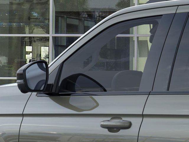 new 2025 Ford Expedition car, priced at $80,515