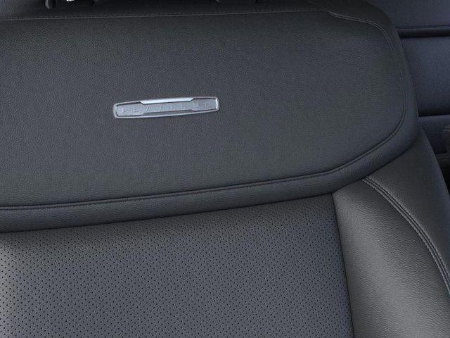 new 2025 Ford Expedition car, priced at $80,515