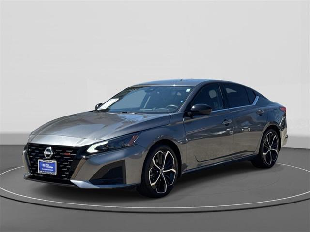 used 2023 Nissan Altima car, priced at $20,600