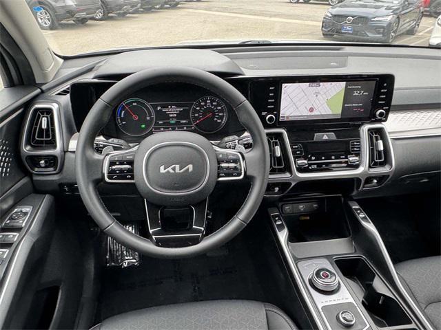 used 2022 Kia Sorento Hybrid car, priced at $22,900