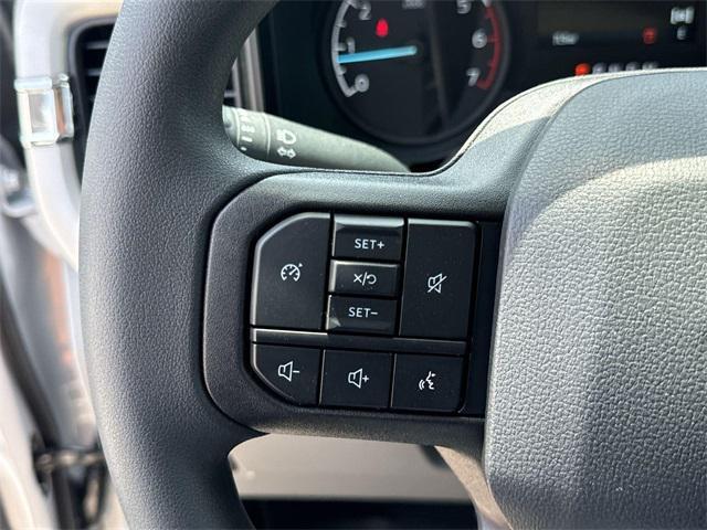 new 2025 Ford F-250 car, priced at $62,914