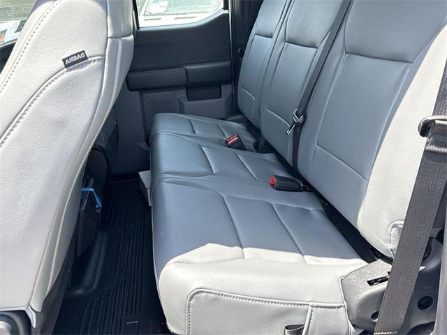new 2025 Ford F-250 car, priced at $62,914