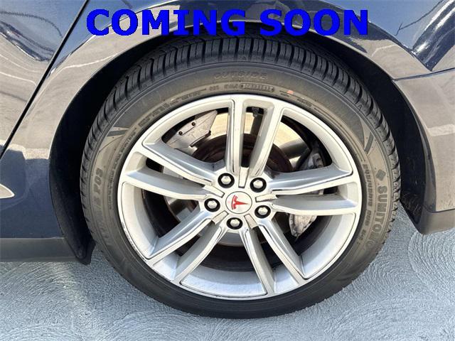 used 2014 Tesla Model S car, priced at $16,000