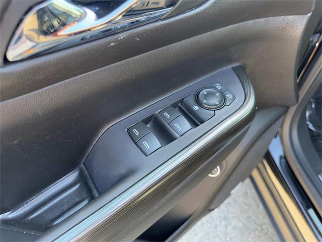 used 2022 GMC Acadia car, priced at $27,000