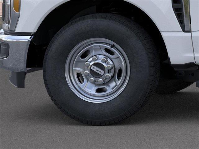 new 2025 Ford F-250 car, priced at $51,395