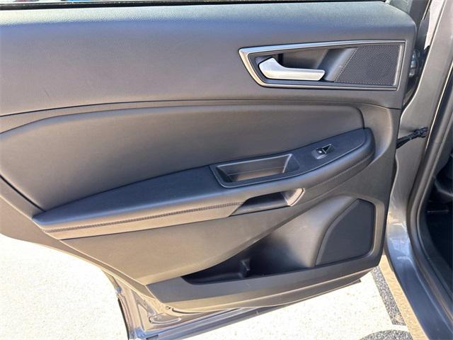 used 2022 Ford Edge car, priced at $21,600