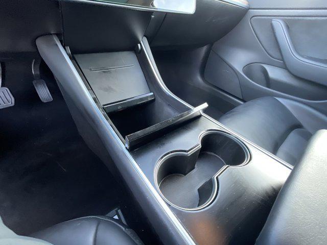 used 2019 Tesla Model 3 car