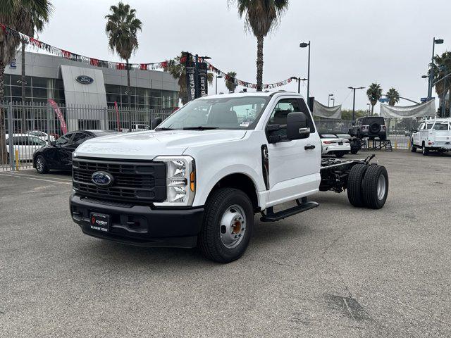 new 2024 Ford F-350 car, priced at $52,330