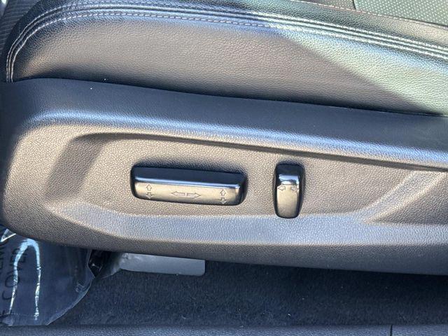 used 2019 Honda Clarity Plug-In Hybrid car, priced at $16,900