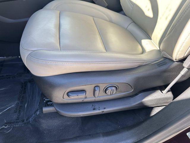 used 2022 Chevrolet Traverse car, priced at $25,800