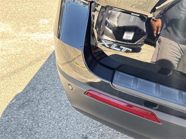 used 2022 Ford Explorer car, priced at $27,600