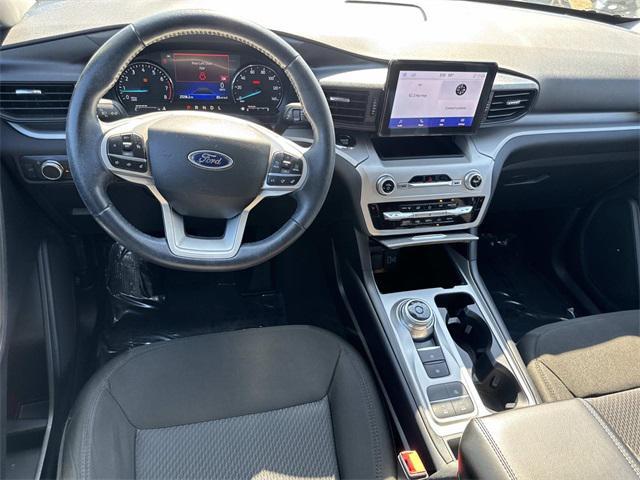 used 2022 Ford Explorer car, priced at $27,600