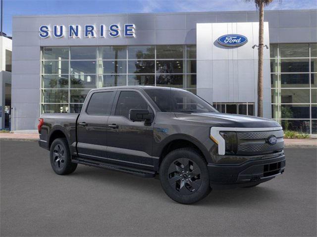 new 2025 Ford F-150 Lightning car
