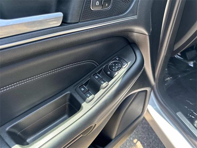 used 2022 Ford Edge car, priced at $19,600