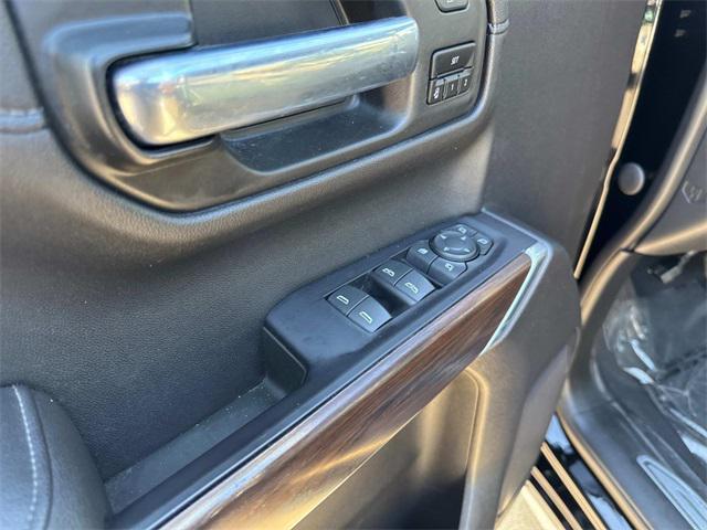 used 2021 GMC Sierra 1500 car, priced at $36,300