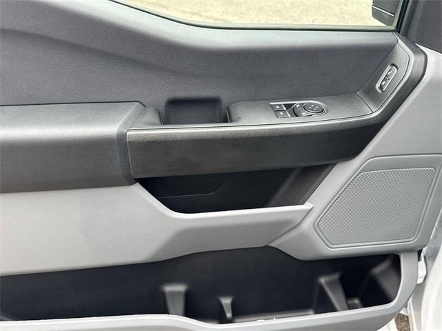 new 2024 Ford F-350 car, priced at $63,054