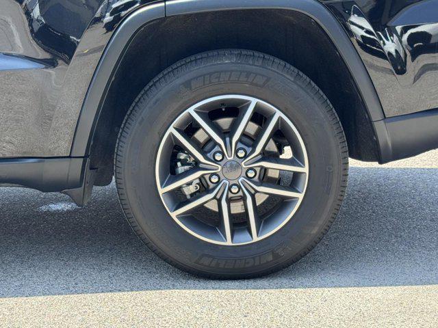 used 2021 Jeep Grand Cherokee car, priced at $27,700