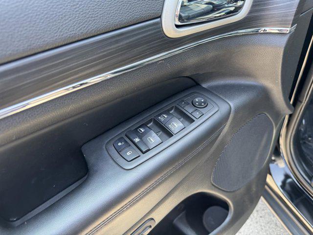 used 2021 Jeep Grand Cherokee car, priced at $27,700