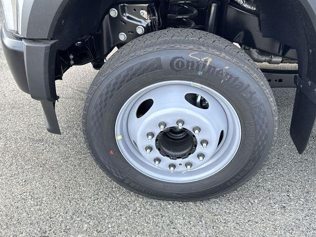 new 2024 Ford F-450 car, priced at $65,338