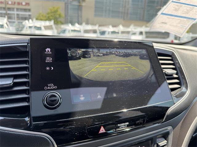 used 2022 Honda Pilot car, priced at $31,800