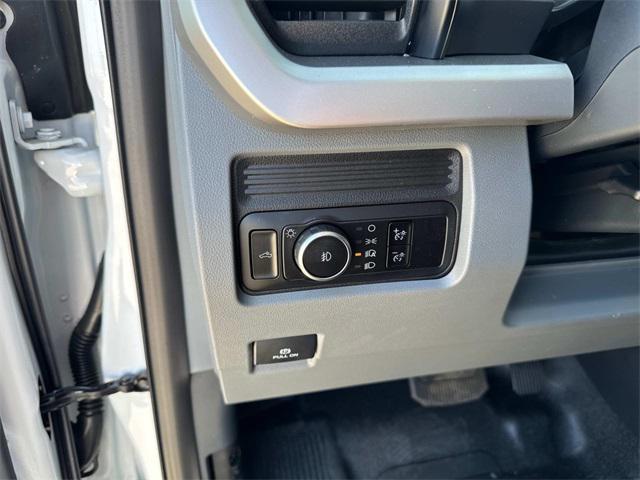 new 2024 Ford F-450 car, priced at $65,825