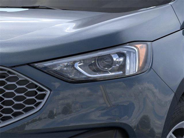 new 2024 Ford Edge car, priced at $42,020