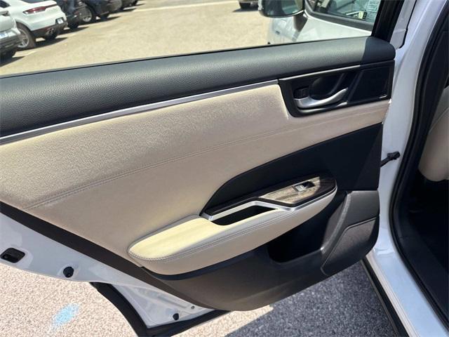 used 2019 Honda Clarity Plug-In Hybrid car, priced at $23,900