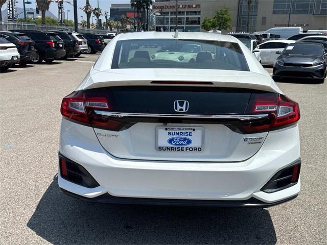 used 2019 Honda Clarity Plug-In Hybrid car, priced at $23,900
