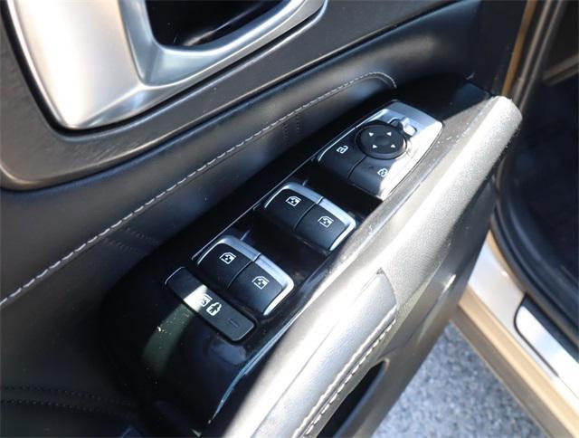 used 2021 Kia Sorento car, priced at $27,400