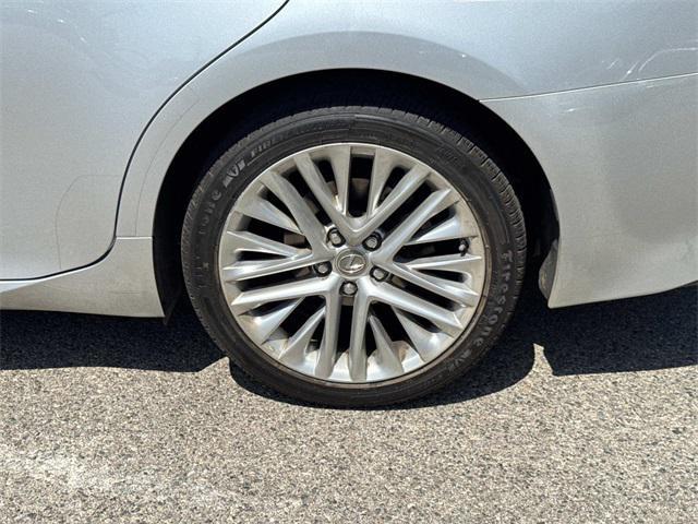 used 2014 Lexus ES 350 car, priced at $17,700