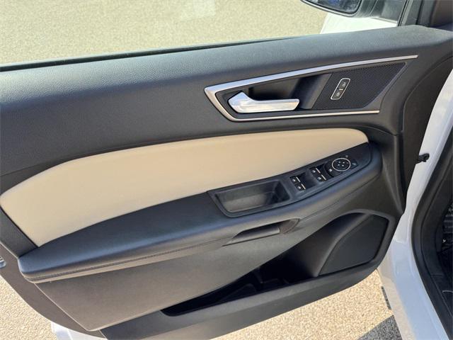used 2022 Ford Edge car, priced at $19,000