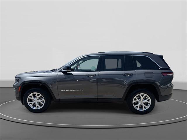 used 2023 Jeep Grand Cherokee car, priced at $21,400