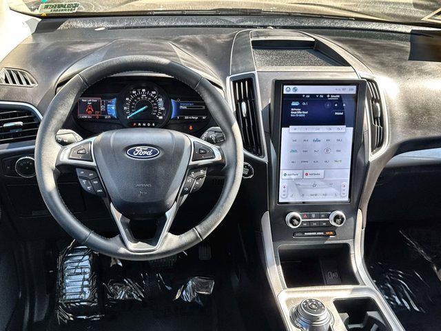 used 2024 Ford Edge car