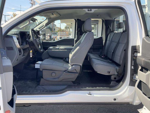 new 2024 Ford F-350 car, priced at $69,276