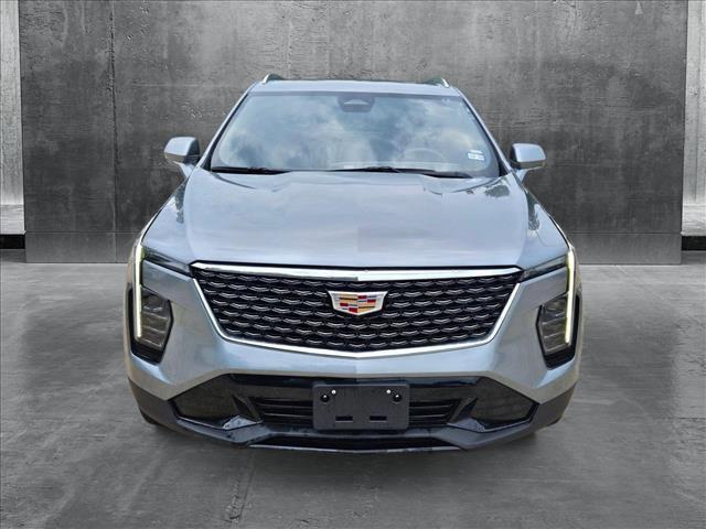 used 2025 Cadillac XT4 car, priced at $39,991