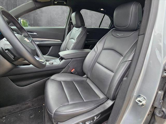 used 2025 Cadillac XT4 car, priced at $39,991