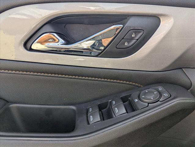 used 2021 Chevrolet Traverse car, priced at $28,609