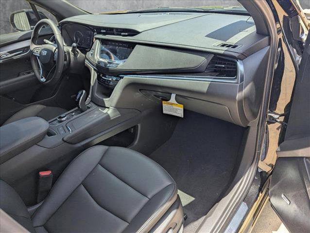 new 2025 Cadillac XT6 car, priced at $49,565