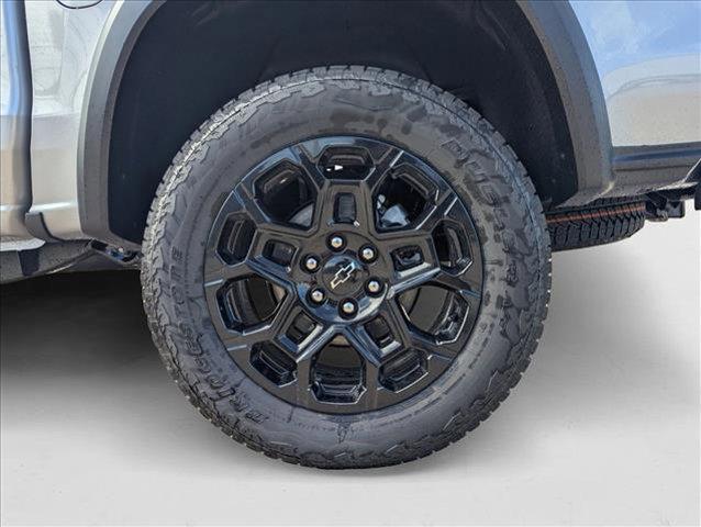 new 2026 Chevrolet Colorado car, priced at $43,995