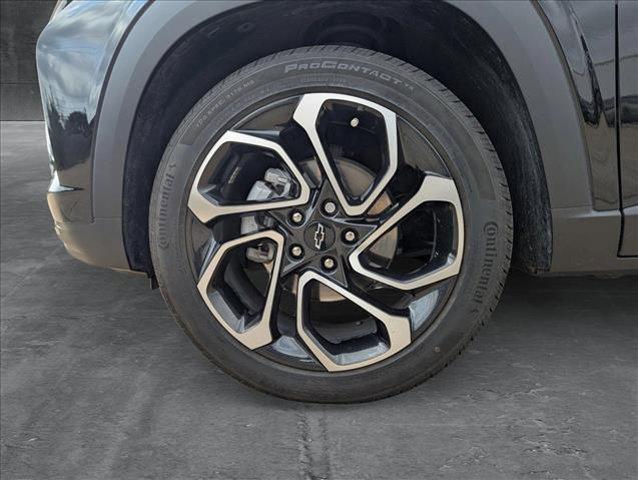 used 2025 Chevrolet Trax car, priced at $26,102