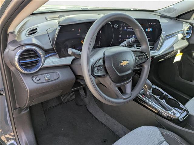 new 2025 Chevrolet Trax car, priced at $24,095