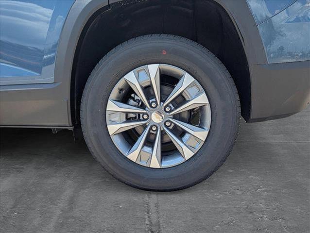 new 2026 Chevrolet Equinox car, priced at $29,995