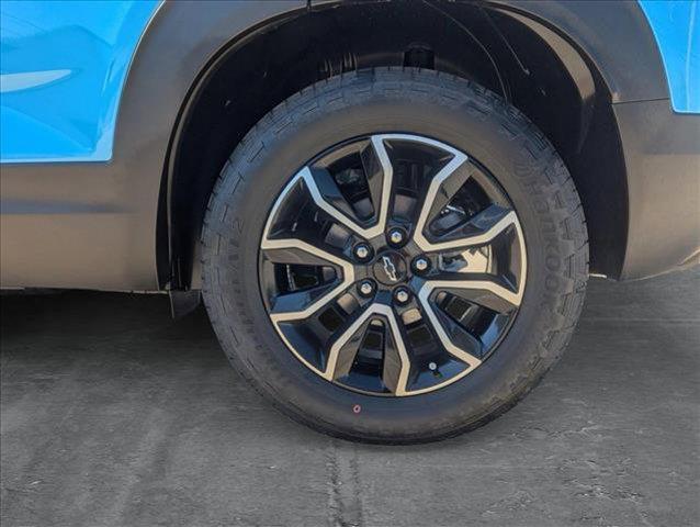 new 2025 Chevrolet TrailBlazer car, priced at $30,279