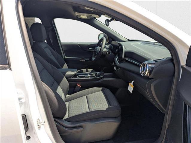 new 2026 Chevrolet Equinox car, priced at $31,040